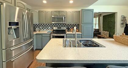 Superb Family Friendly Home ~ Stocked for FUN!