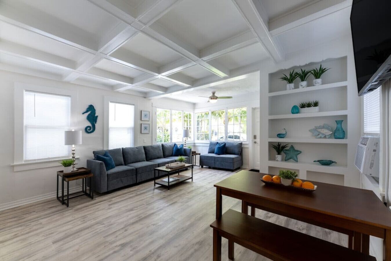 2BR Cozy Seahorse Suite 2