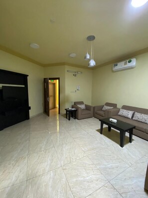 Flat-screen TV - Diyar Al Basateen Hotel Apartments (Abha)