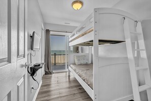 5 bedrooms, iron/ironing board, travel crib, free WiFi