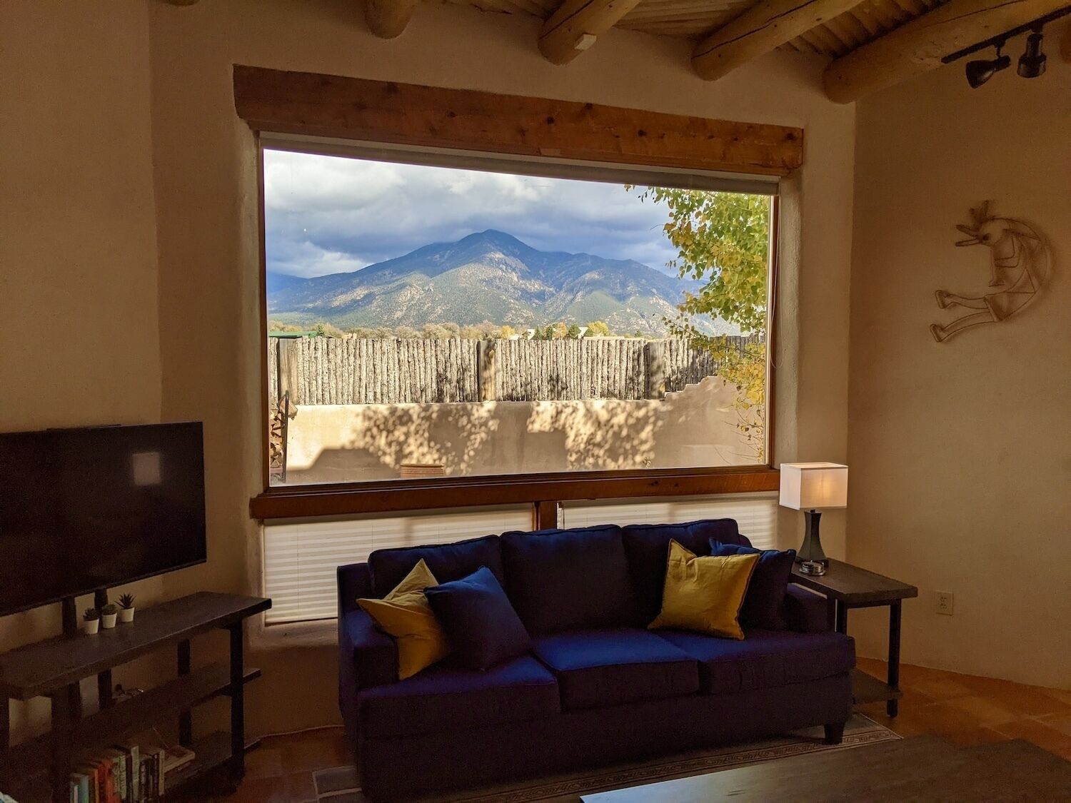 CASA COMANCHE your perfect Taos retreat!, Taos, NM Vacation Rental