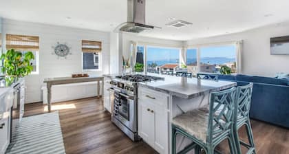 Luxury Ocean View Condo Steps To The Sand | VIEWS