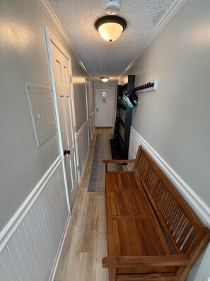 Interior - ML 361: Winter Alpine Nights - Remodeled for Ski Adventures (Snowshoe)