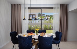 Dining - Awesome home in Tkon-Ugrinic (Tkon-Ugrinic)