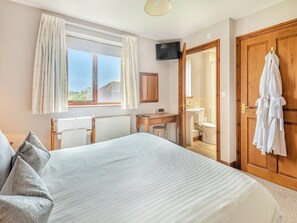 2 bedrooms