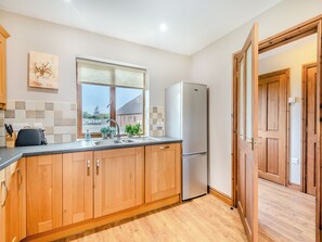 Private kitchen - Lake View 2 - UK45578 (Louth)