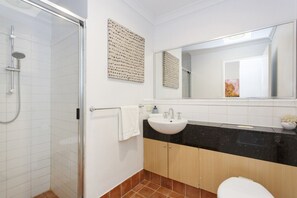 Hair dryer, towels