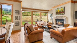 Luxe resortwoning, 4 slaapkamers, bubbelbad, aan piste | Woonruimte