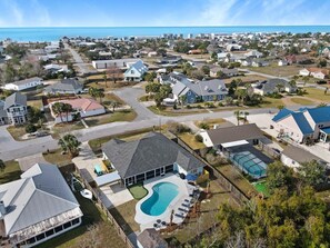 Exterior - 3 Blocks to Beach, Oasis-Like Private Heated Pool,6 Seat Golf Cart,Putting Green (Port St. Joe)