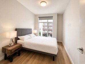 3 dormitorios, tabla de planchar con plancha, wifi y ropa de cama