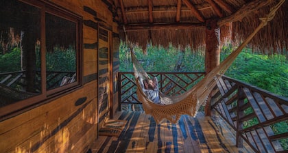 Treehouse Tulum H2Ojos