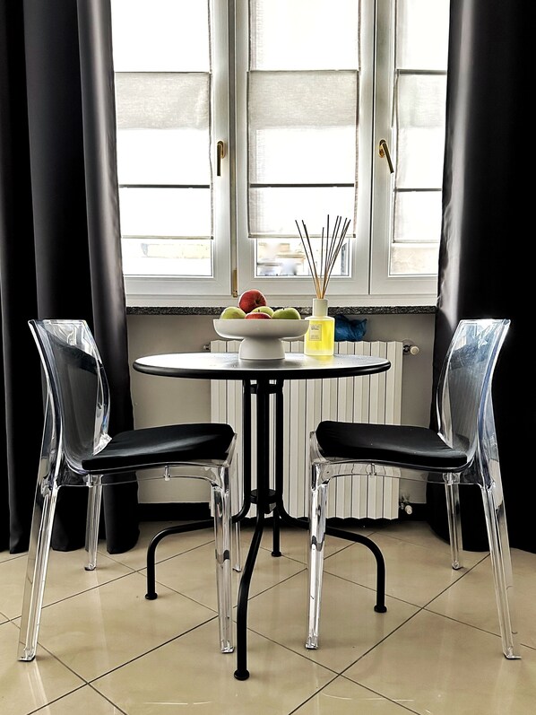 Dining - The Bumbunin - Exclusive studio apartment in the heart of Asti (Asti)