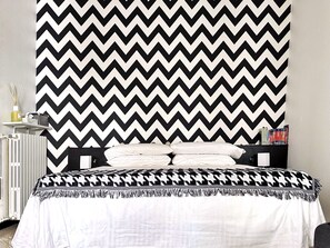 1 bedroom, iron/ironing board, free WiFi, bed sheets - The Bumbunin - Exclusive studio apartment in the heart of Asti (Asti)