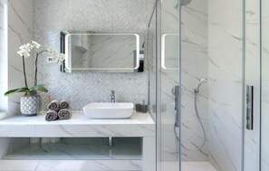 Dusche, Haartrockner