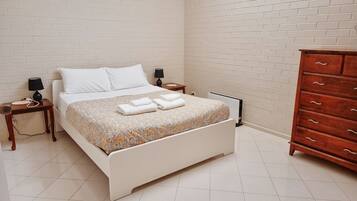 1 غرفة نوم ومكتب ومكواة/لوح كي وواي فاي مجانًا