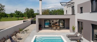 Awesome home in Vodnjan