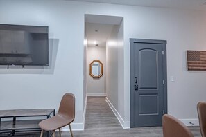 Interior - NEW! Preston Street Amazing Getaway! (Louisville)