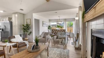 TV connectée, cheminée