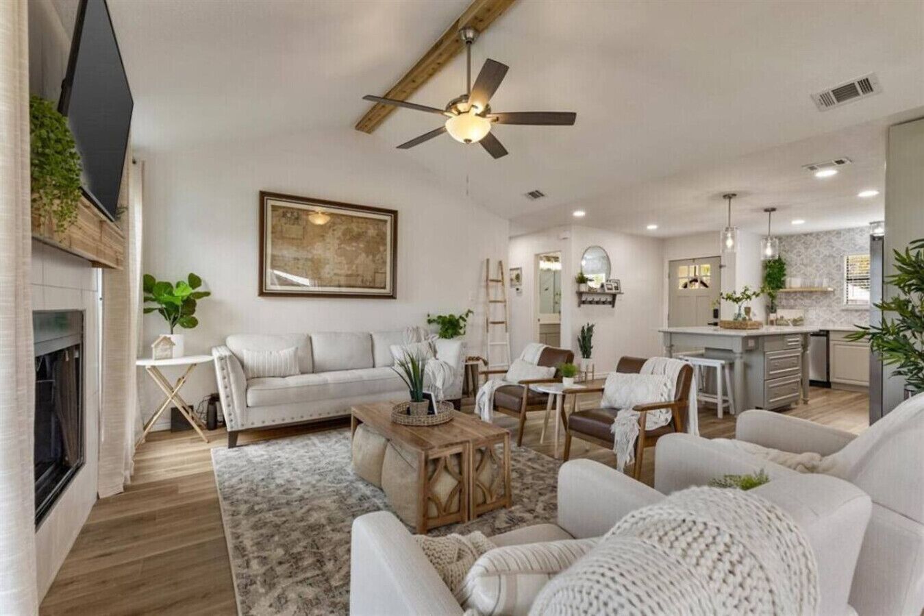 TV connectée, cheminée