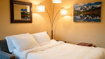 2 Schlafzimmer, BĂŒgeleisen/BĂŒgelbrett, WLAN, BettwĂ€sche