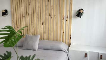 1 bedroom, free WiFi, bed sheets