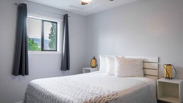 Blackout curtains, free WiFi, bed sheets