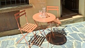 屋外ダイニングエリア
