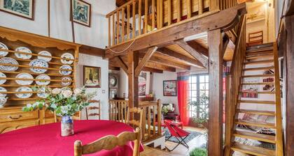 Holiday Home 'Maison Am Stram Gram' with Private Terrace and Wi-Fi