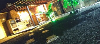 A Casa do Pergolado - Olímpia SP - 10 min do Parque Thermas dos Laranjais