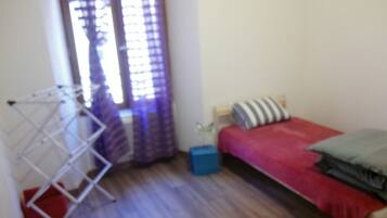 2 habitaciones y ropa de cama