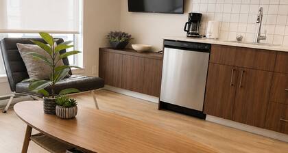 One Bedroom Suite in Downtown Sidney