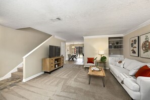 Smart TV, fireplace, offices