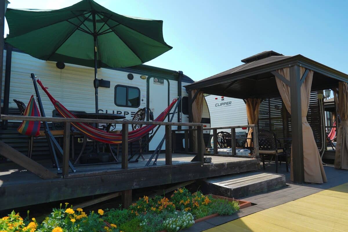 Standard Cabin