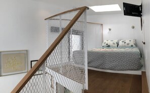 1 habitación, tabla de planchar con plancha, wifi gratis y ropa de cama 