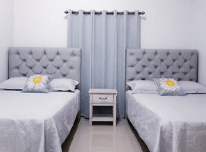 2 Schlafzimmer, Bügeleisen/Bügelbrett, kostenloses WLAN, Bettwäsche