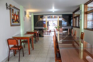 Zona de menjador de l'habitació