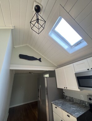 Interior - Charming Retreat - Central A/C, Firepit, Walk to Downtown (Falmouth)