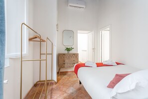 2 habitaciones, tabla de planchar con plancha y wifi gratis