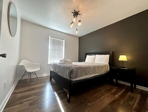 3 chambres, lit parapluie, Wi-Fi, draps fournis