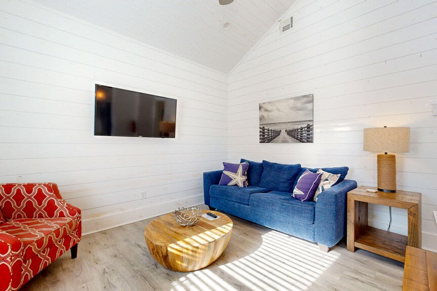 Otc #4 Sleeps 8, Pet Friendly, Golf Cart, Shared Pool - Port Aransas, TX