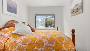 3 chambres, fer et planche à repasser, Wi-Fi gratuit, draps fournis
