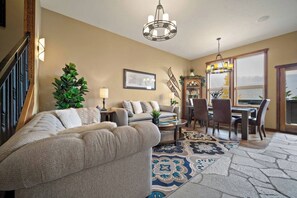 Smart-TV, DVD-Player, Bücher