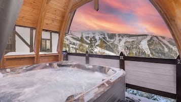 Utendørs boblebad
