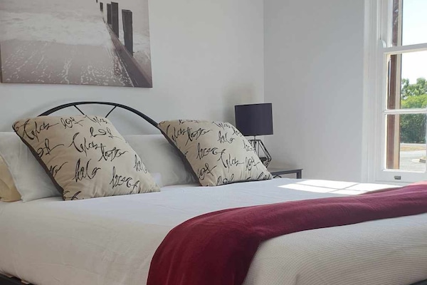 1st bedroom