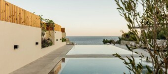 Beach Villas in Crete Alope & Ava