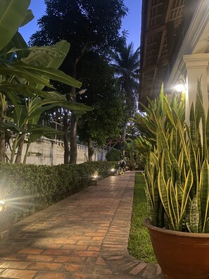 Bicycling - Luang Prabang Residence & Travel  (Luang Prabang)