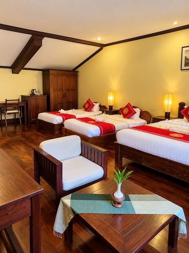 Luang Prabang Residence & Travel 