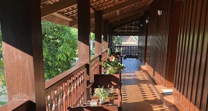 Luang Prabang Residence & Travel