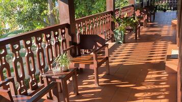 Studio Suite có tầm nhìn toàn cảnh | Bộ đồ giường cao cấp, két bảo mật tại phòng, trang trí khác biệt