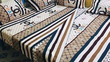 經典客房 | 10 間臥室、熨斗/熨衣板